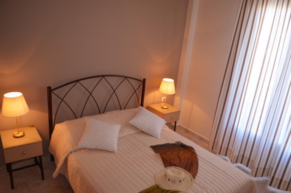 Archontissa Hotel แอร์มูโปลี ห้อง รูปภาพ